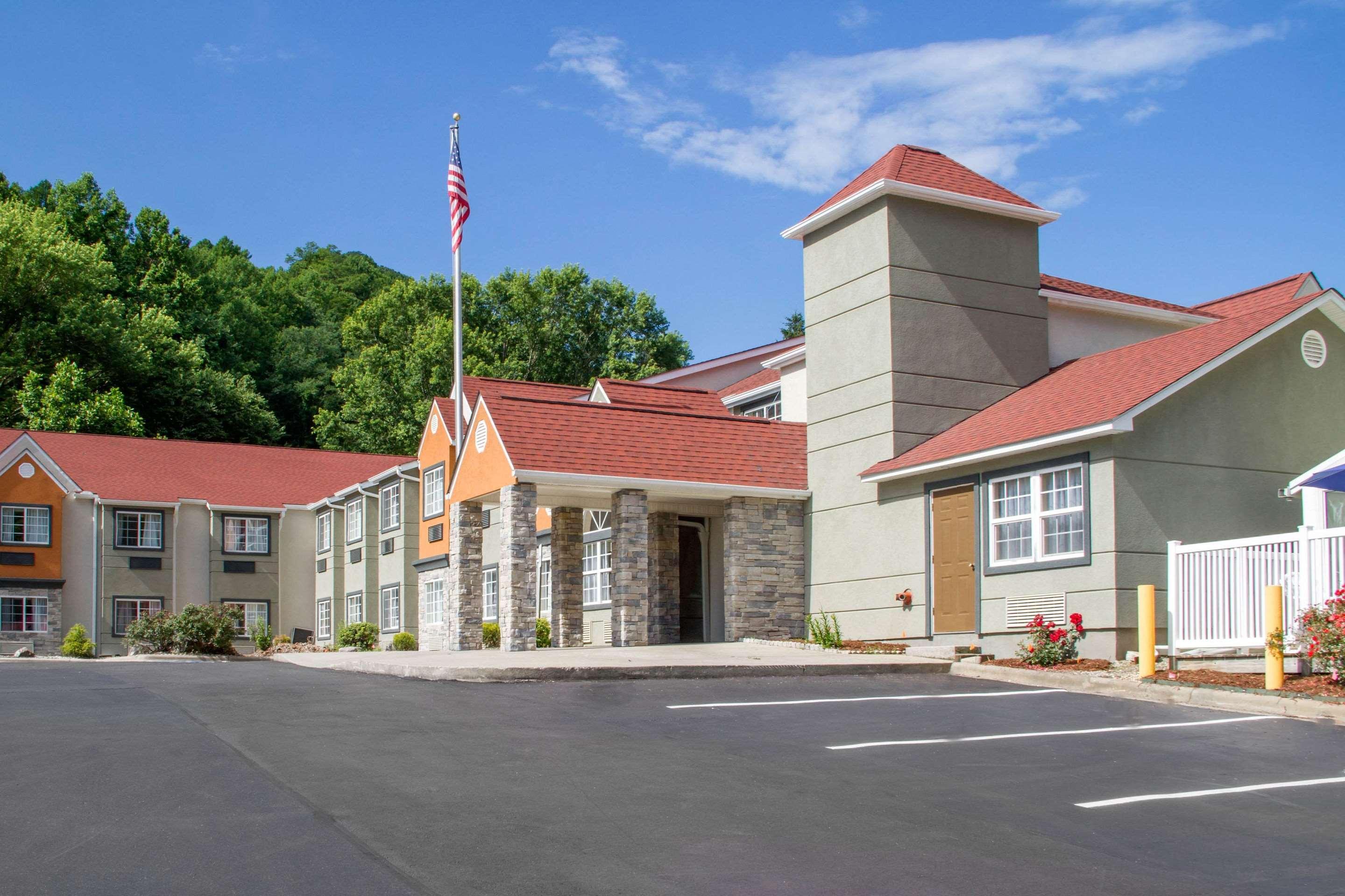 Hotel Quality & - Cherokee Area Maggie Valley