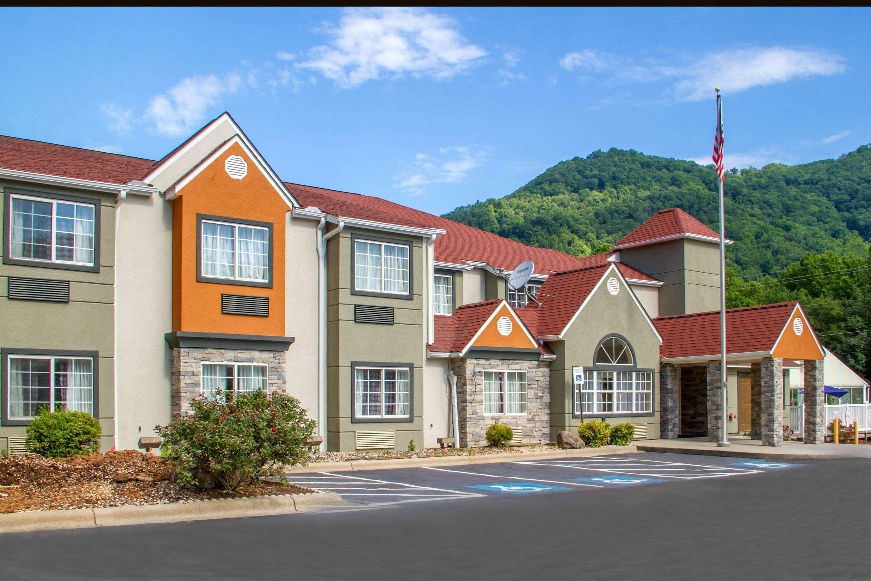 Quality & - Cherokee Area Maggie Valley