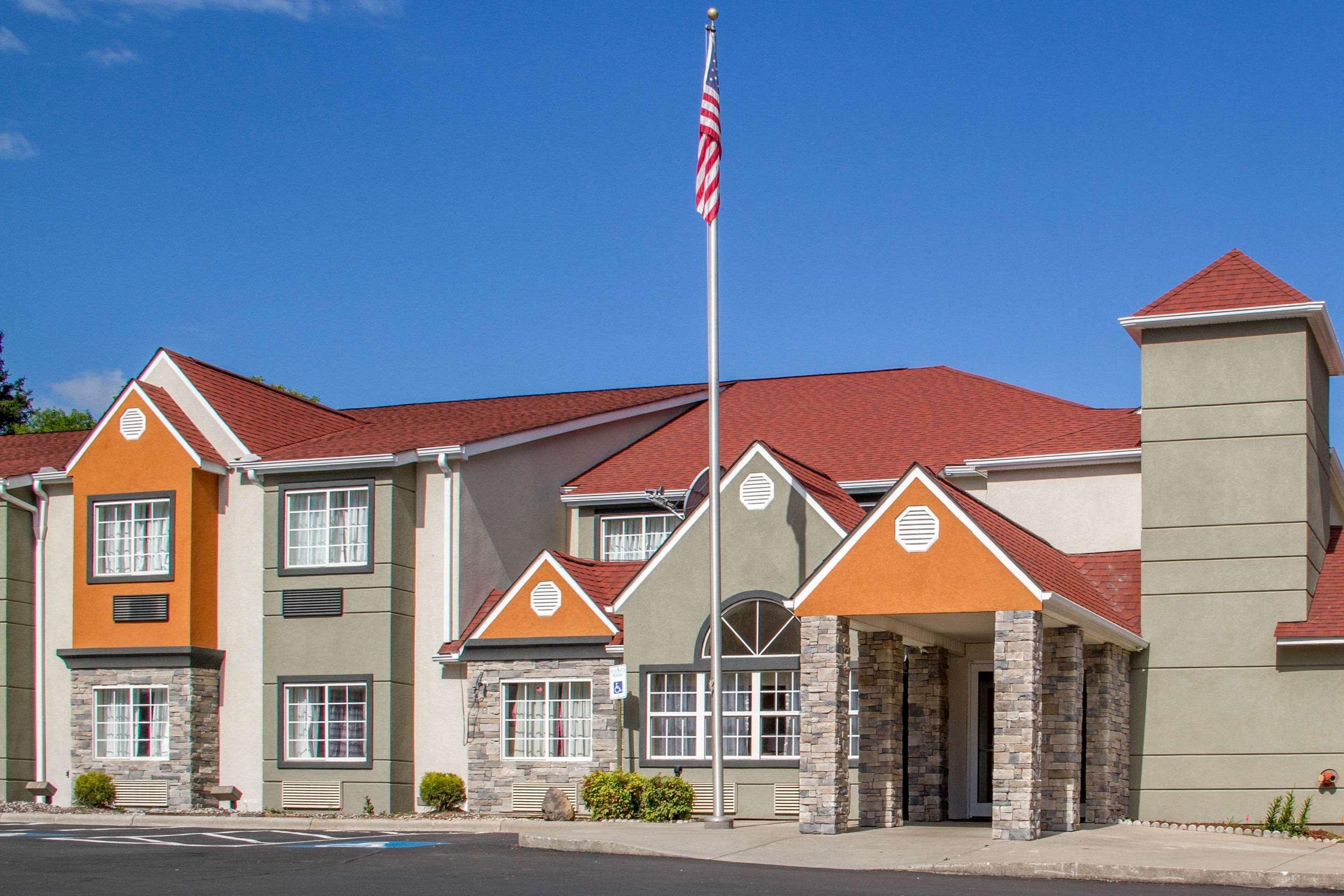 Quality & - Cherokee Area Hotel
