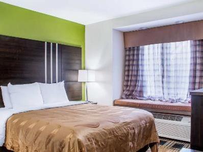 Quality & - Cherokee Area Hotel