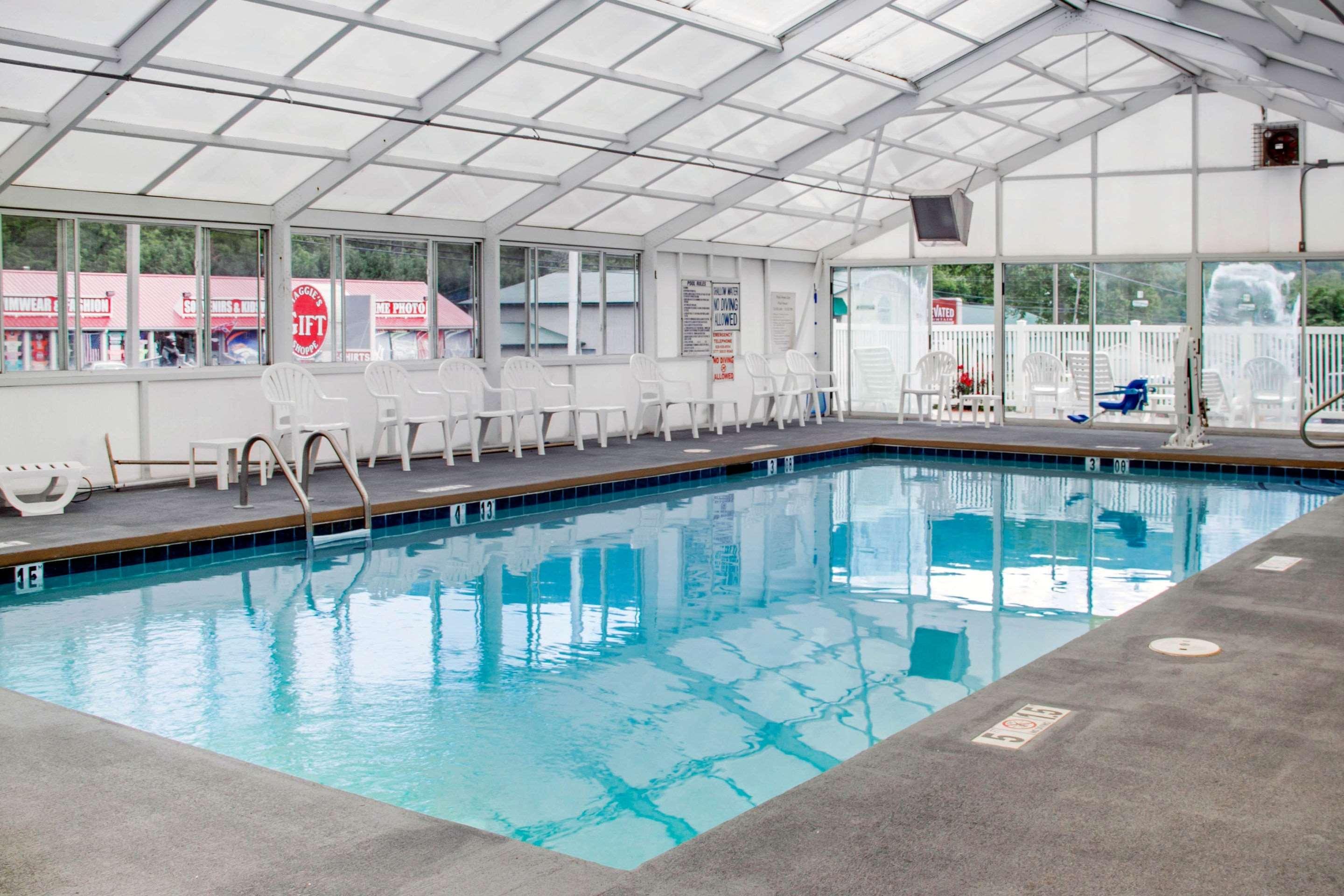 Hotel Quality & - Cherokee Area