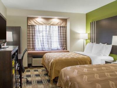 Quality & - Cherokee Area Hotel 2*